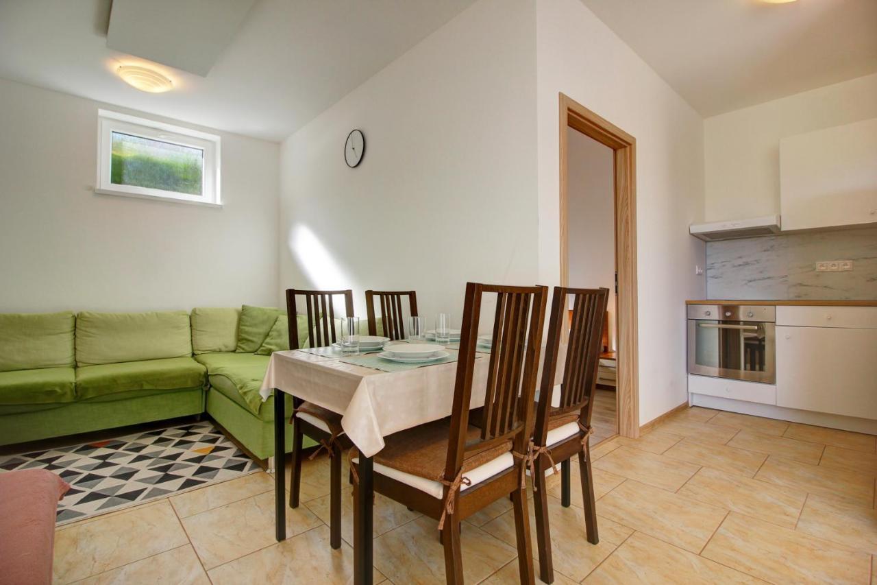 Apartmány Nový Život Exteriér fotografie